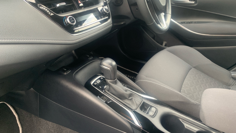 Toyota Corolla 1.8 VVT-i Hybrid Icon 5dr CVT Hybrid Estate